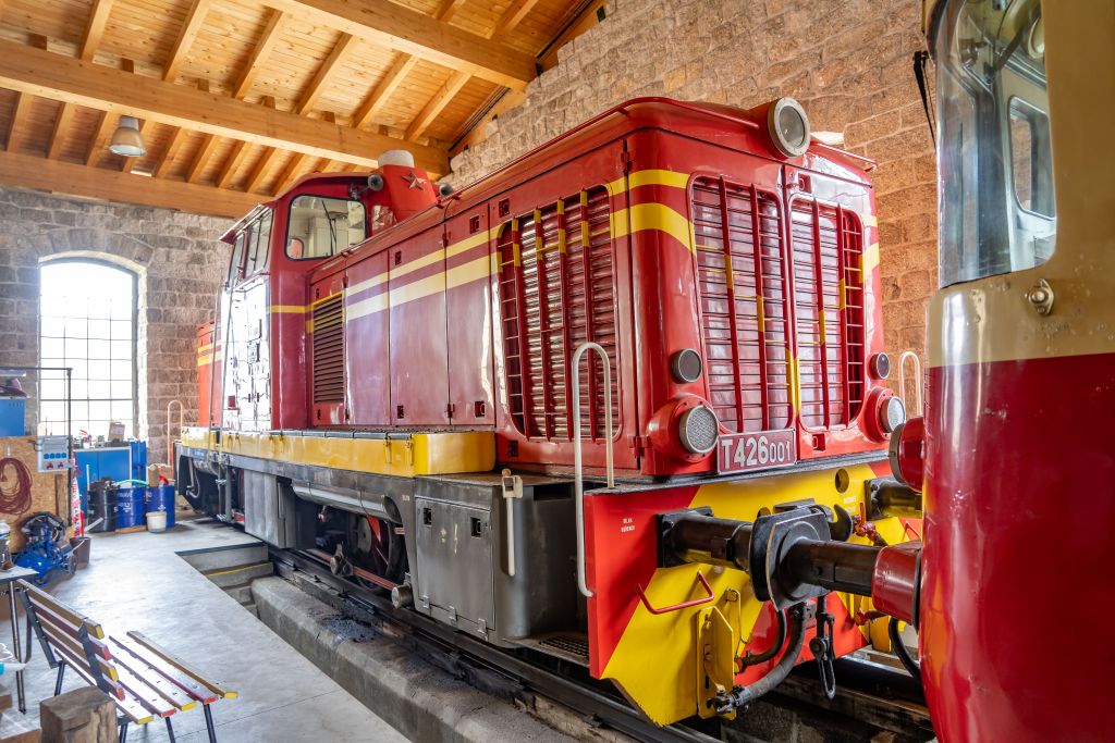 370 04
